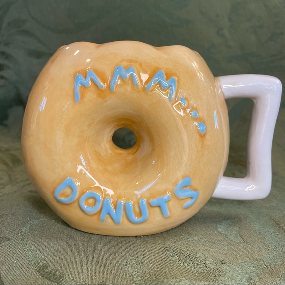 Simpsons inspired coffee mug by Comfify. Unique donut shape, no chips or cracks. - Picture 2 of 8